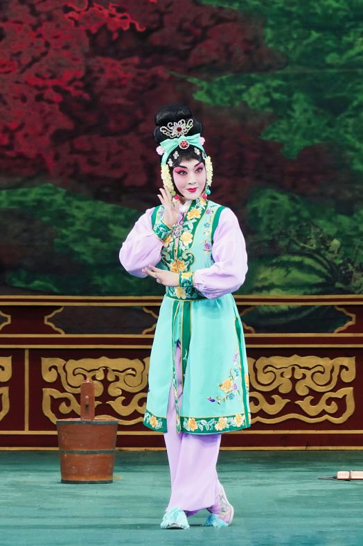 北京京剧院《三打陶三春》长安大戏院上演