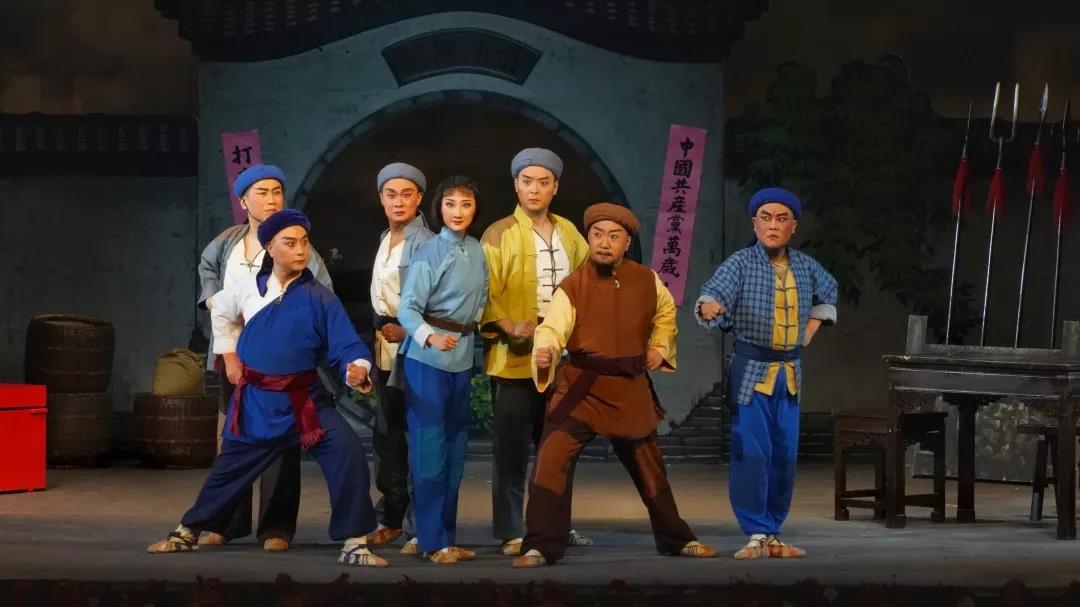 北京京剧院二套人马再演《杜鹃山》