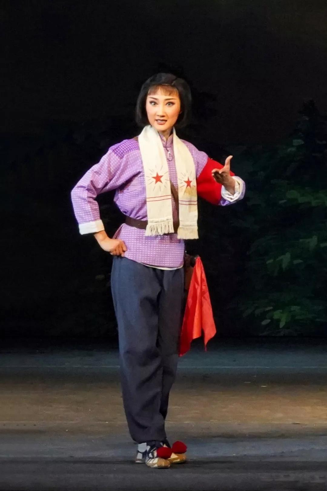 北京京剧院二套人马再演《杜鹃山》